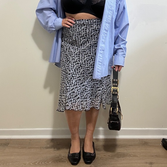 vintage midi flowy skirt - Picture 2 of 6